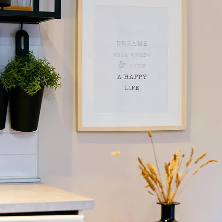 Apartman Stay,family Garden ,kids Friendly, Parking In Private Garage Split