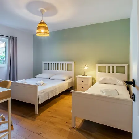 Modern Family Split, Free Garage Parking,split * سبليت