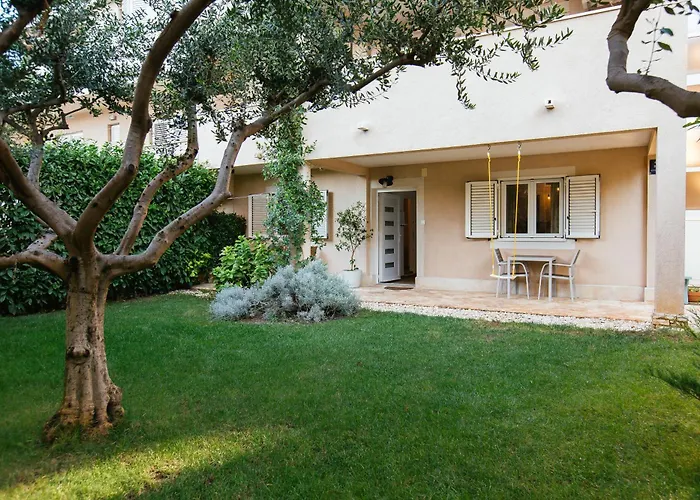 شقة Peaceful Family With Private Garage Free Parking,