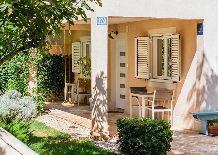 شقة Peaceful Family With Private Garage Free Parking,