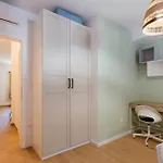 Apartment Peaceful Family With Private Garage Free Parking, Split